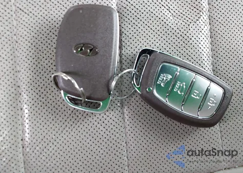 2021 Hyundai Tucson Limited z USA, uszkodzony, nr VIN KM8J33AL6MU375374